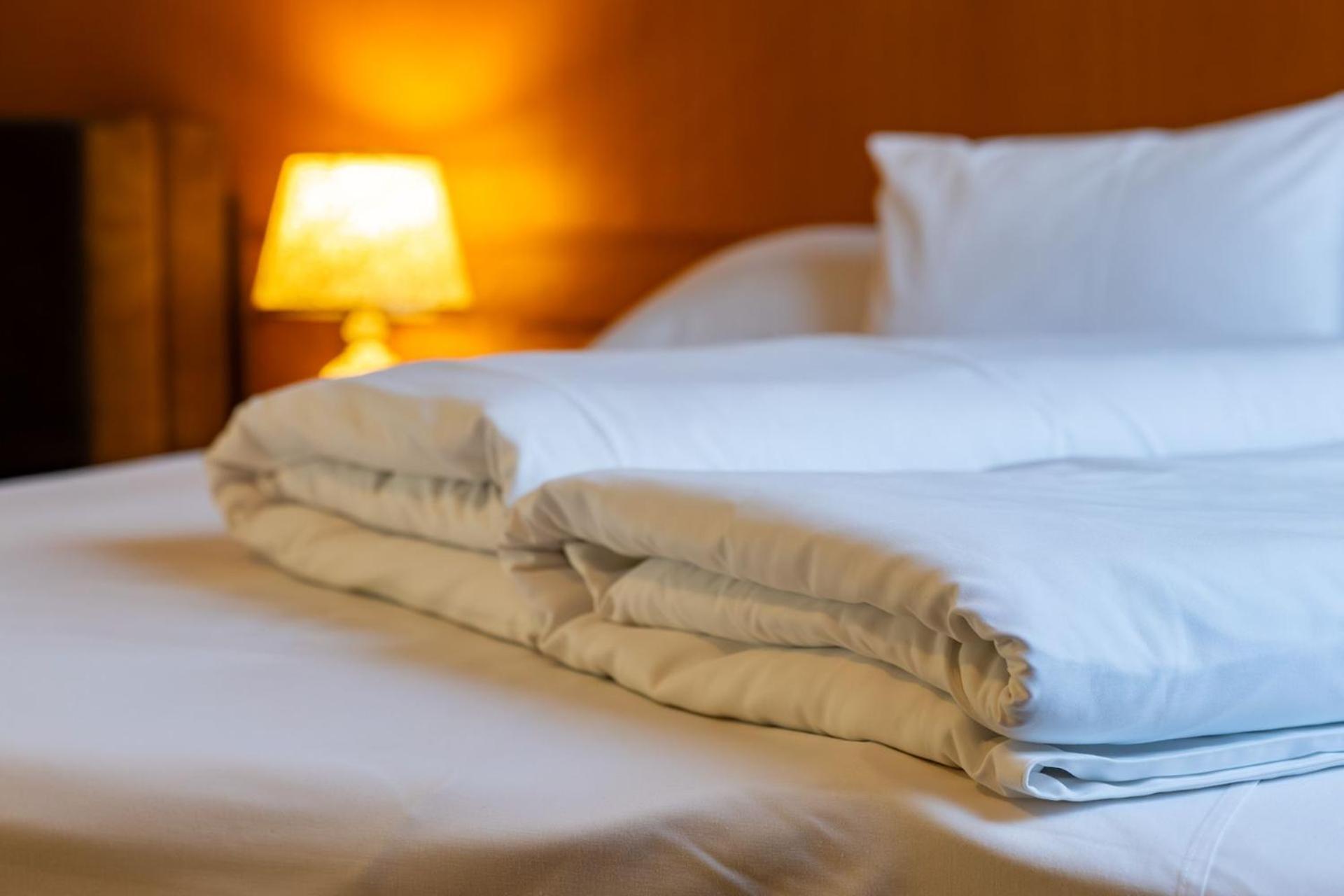 Hotel Barbakan Печ Экстерьер фото